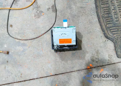 2008 Chevrolet Suburban Lt W/2Lt z USA, uszkodzony, nr VIN 3GNFK16378G191796